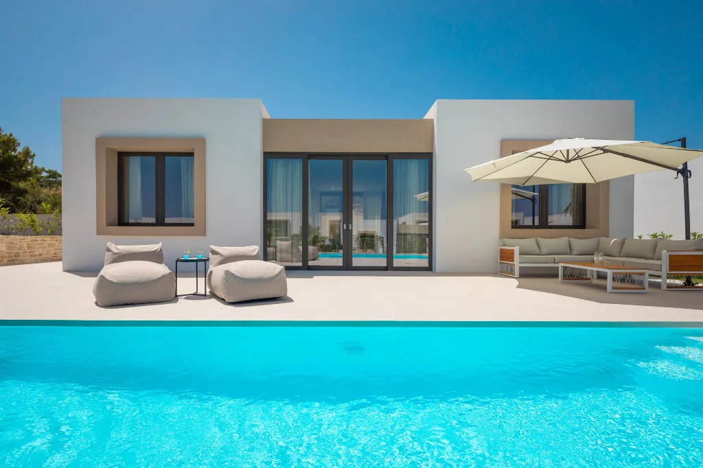 Beachfront Villa with Private Pool in Tkon