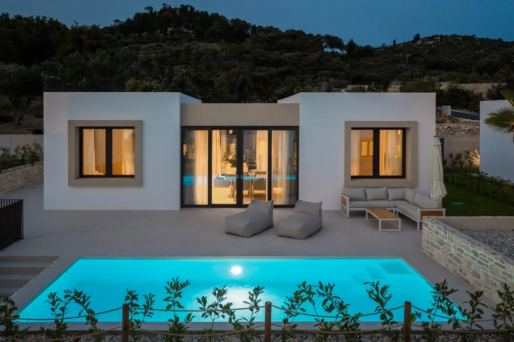 Beachfront Villa with Private Pool in Tkon