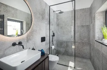 Modern Villa with Pool in Bale