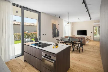 Modern Villa with Pool in Bale