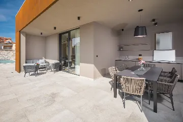 Modern Villa with Pool in Bale