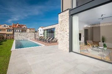 Modern Villa with Pool in Bale