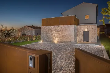 Modern Villa with Pool in Bale