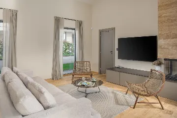 Modern Villa with Pool in Bale