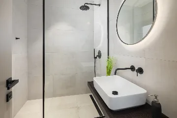 Modern Villa with Pool in Bale