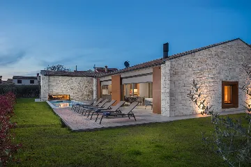 Modern Villa with Pool in Bale