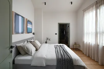 Contemporary Villa Retreat with Pool in Fažana