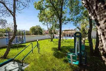 Family Villa with Heated Pool in Krnica