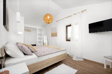 Family Villa with Heated Pool in Krnica