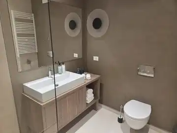 Seaside Retreat Villa with Infinity Pool in Primošten