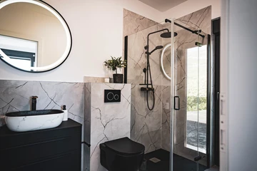 Contemporary Villa with Pool and Sea Views, Kaštel Stari