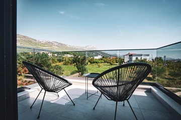Contemporary Villa with Pool and Sea Views, Kaštel Stari