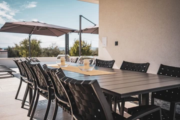 Contemporary Villa with Pool and Sea Views, Kaštel Stari