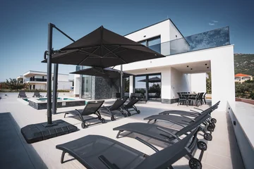 Contemporary Villa with Pool and Sea Views, Kaštel Stari