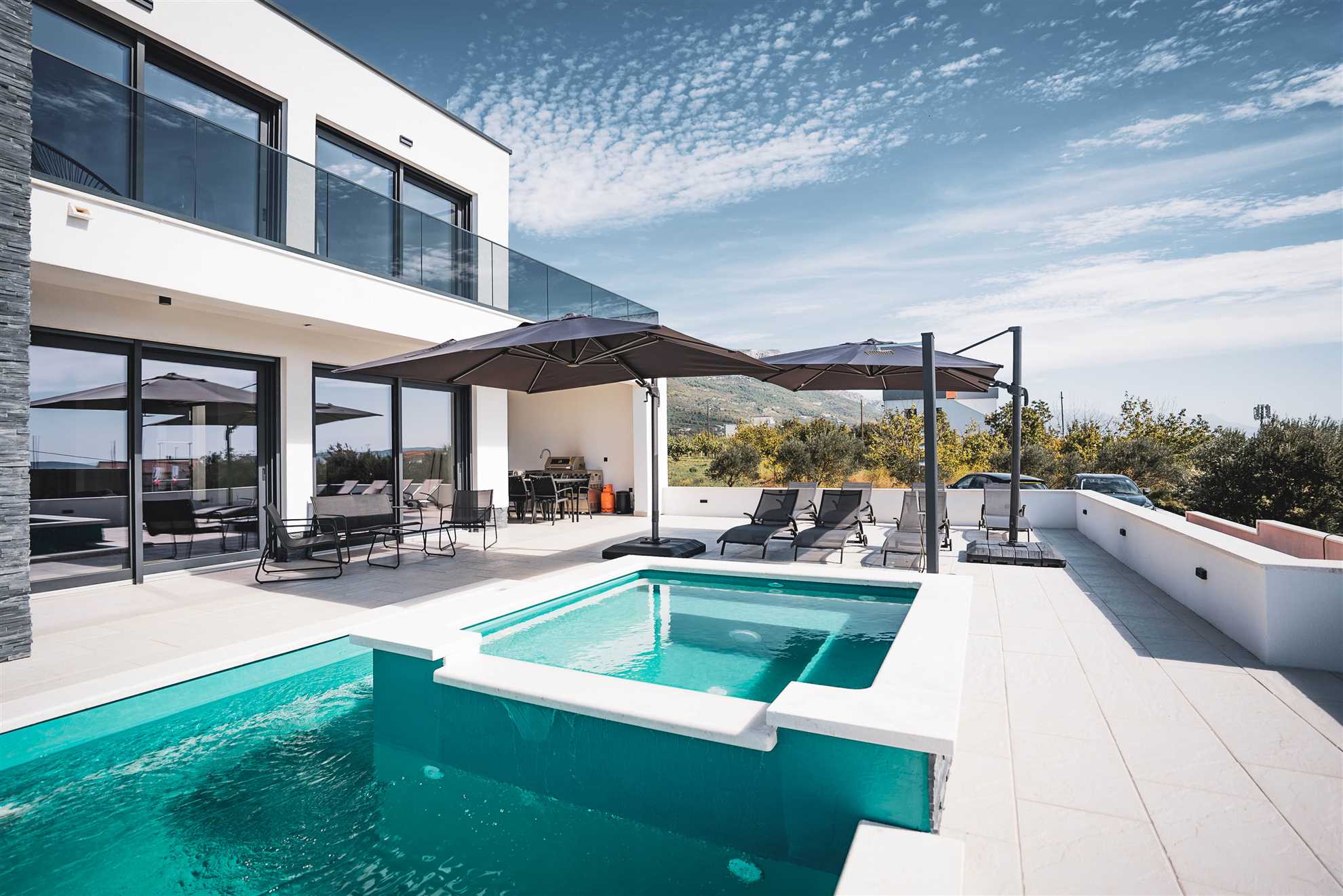 Luxury Villa Lunero with Pool