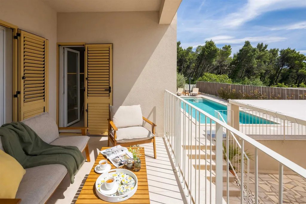 Modern Poolside Villa Retreat in Baška Voda