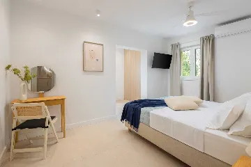 Modern Poolside Villa Retreat in Baška Voda