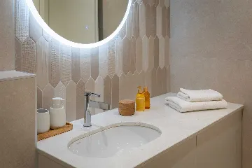 Modern Poolside Villa Retreat in Baška Voda