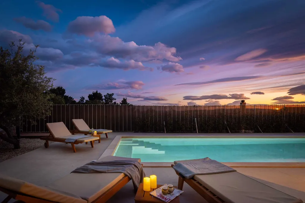 Modern Poolside Villa Retreat in Baška Voda