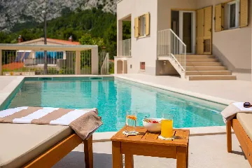 Modern Poolside Villa Retreat in Baška Voda