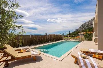 Modern Poolside Villa Retreat in Baška Voda