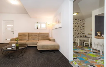 Modern Seaview Villa with Pool in Maslenica