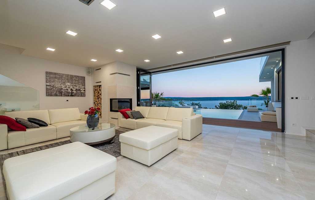 Luxury Villa Minerva Blue with Pool