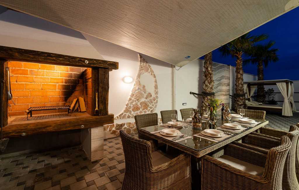 Luxury Villa Minerva Blue with Pool