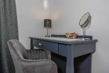 Spacious 5-Bedroom Villa with Pool in Bribir