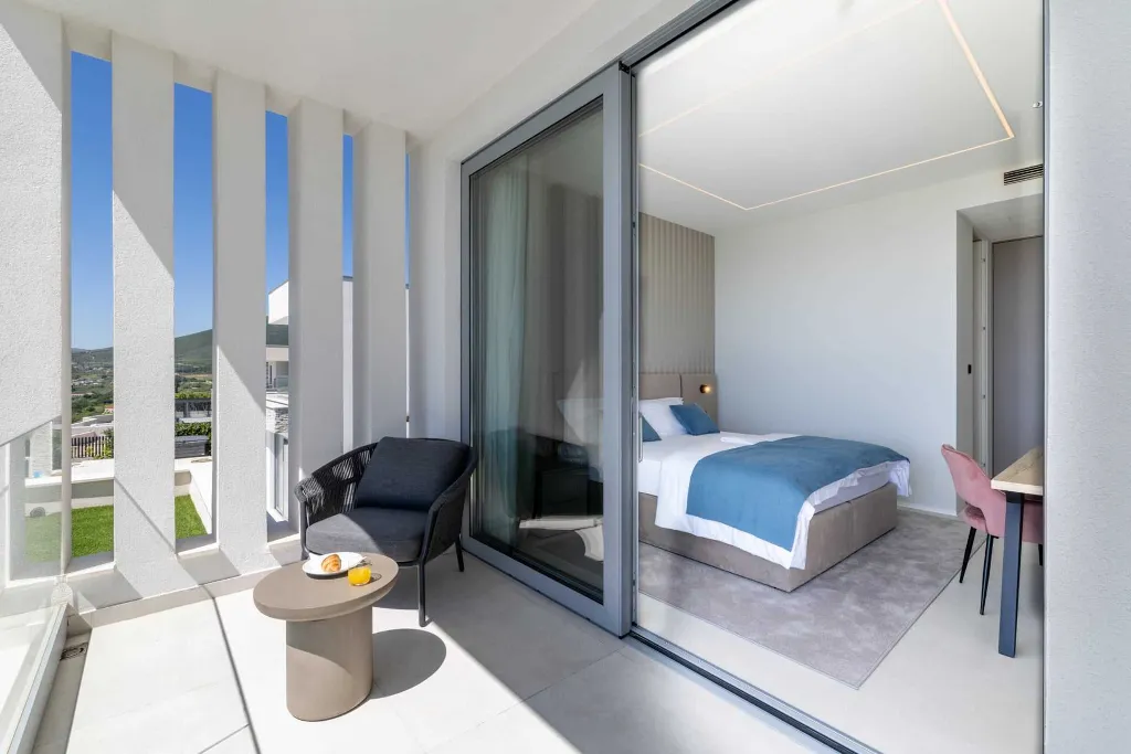 Contemporary Villa Retreat with Pool in Kaštel Stari