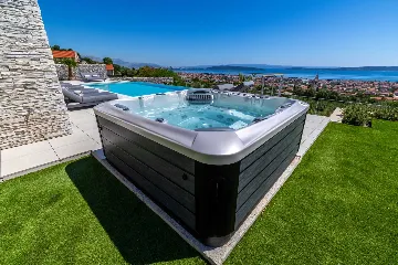 Contemporary Villa Retreat with Pool in Kaštel Stari