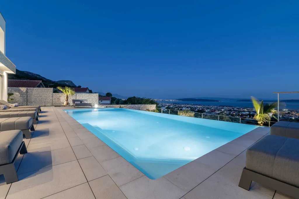 Contemporary Villa Retreat with Pool in Kaštel Stari