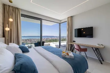 Contemporary Villa Retreat with Pool in Kaštel Stari