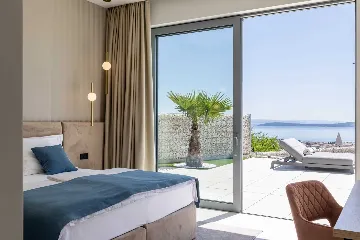 Contemporary Villa Retreat with Pool in Kaštel Stari