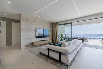 Contemporary Villa Retreat with Pool in Kaštel Stari