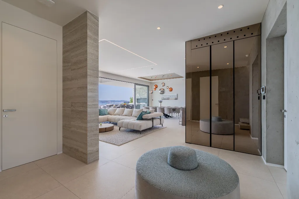 Contemporary Villa Retreat with Pool in Kaštel Stari