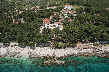 Modern Villa with Pool in Ivan Dolac, Hvar