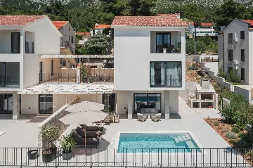 Modern Villa with Pool in Ivan Dolac, Hvar