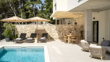 Modern Villa with Pool in Ivan Dolac, Hvar