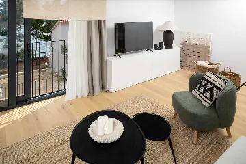 Modern Villa with Pool in Ivan Dolac, Hvar