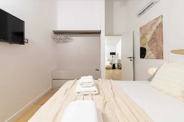 Modern Villa with Pool in Ivan Dolac, Hvar