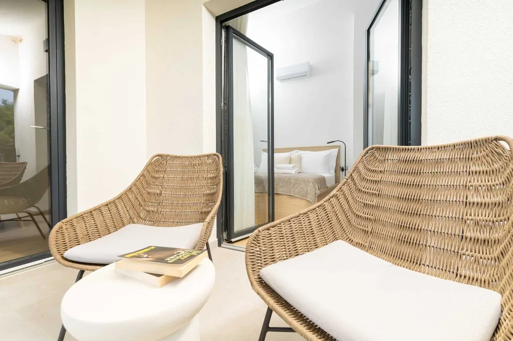 Modern Villa with Pool in Ivan Dolac, Hvar