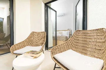 Modern Villa with Pool in Ivan Dolac, Hvar