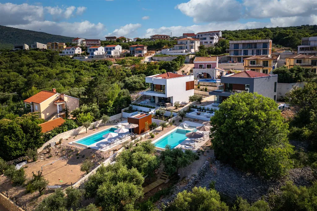 Modern Family Villa with Pool in Vrbnik