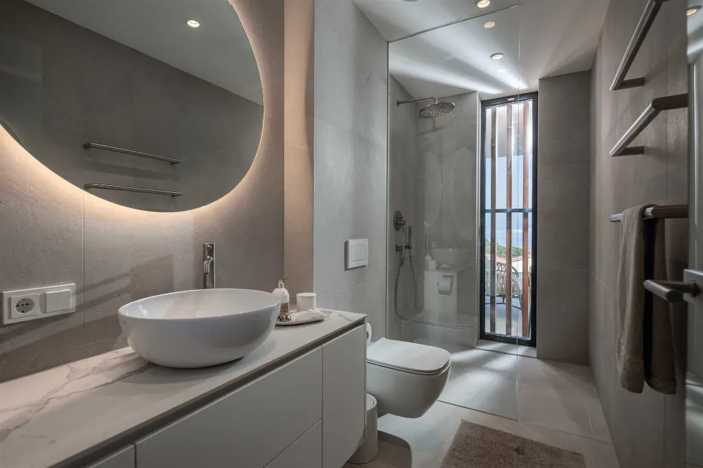 Modern Family Villa with Pool in Vrbnik
