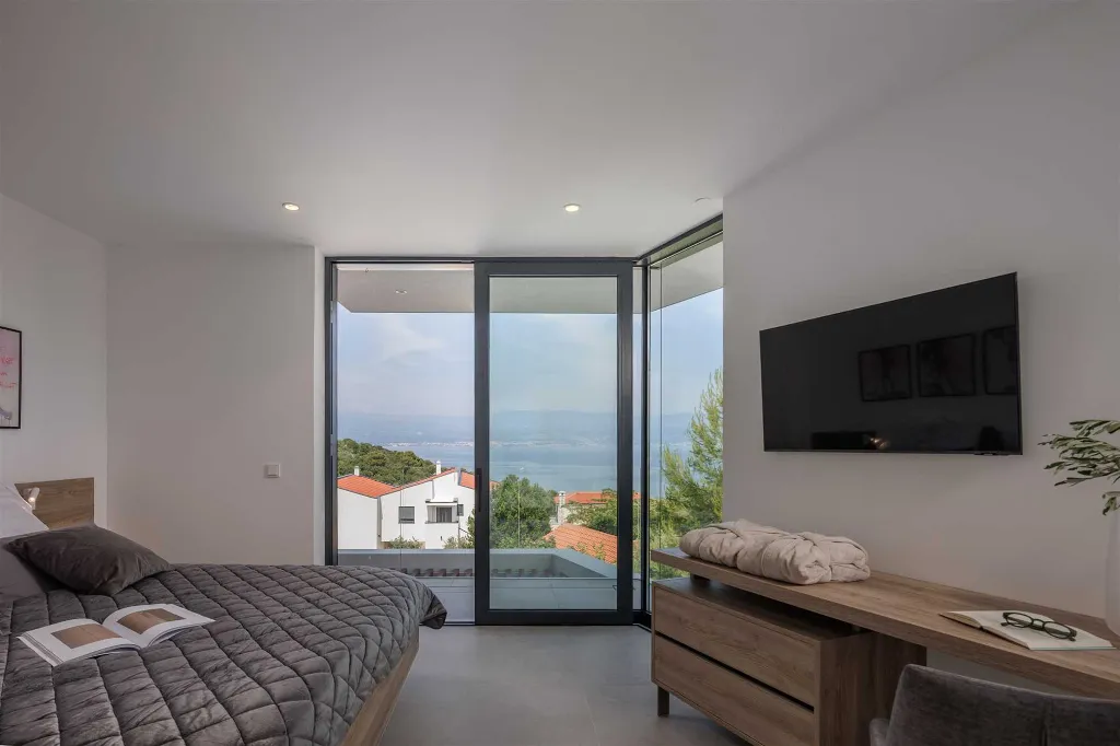 Modern Family Villa with Pool in Vrbnik