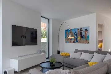 Modern Family Villa with Pool in Vrbnik