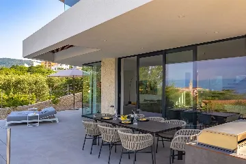 Modern Family Villa with Pool in Vrbnik