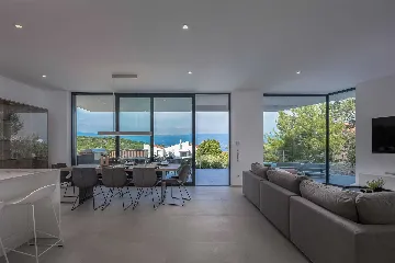 Modern Family Villa with Pool in Vrbnik