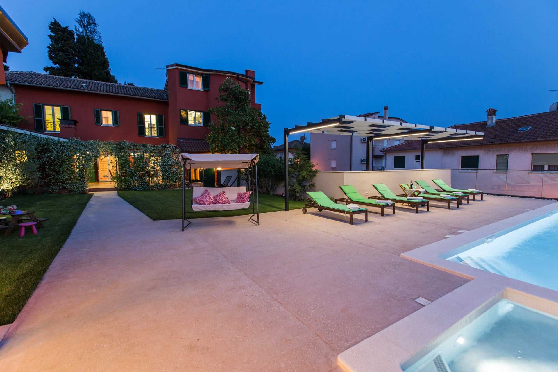 Villa Ambra with Pool
